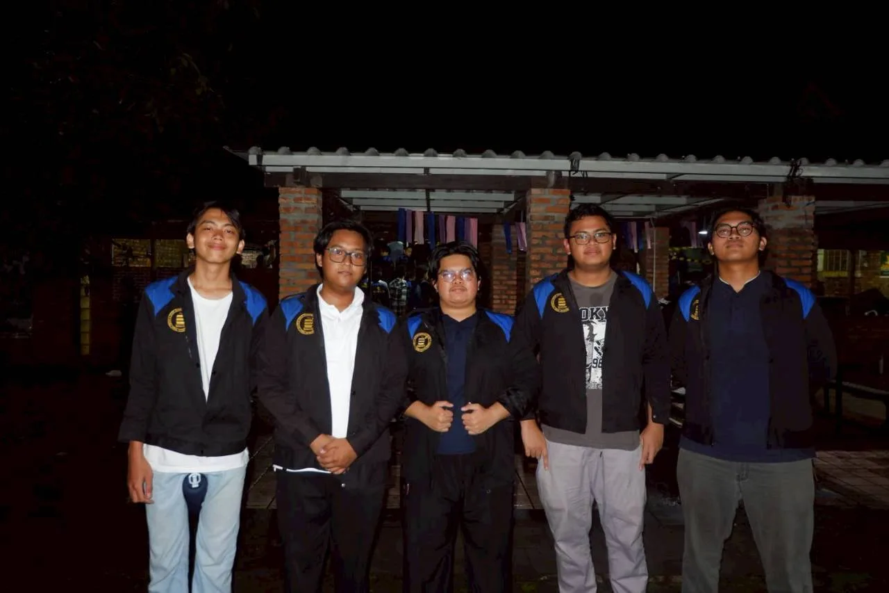 Representative of Electrical Engineering Faction (Fraksi Elektro)